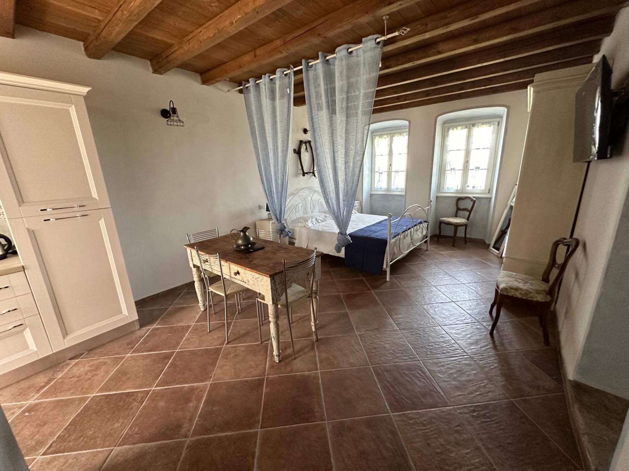 Nel Caruggio - B&B Mornese Exterior photo
